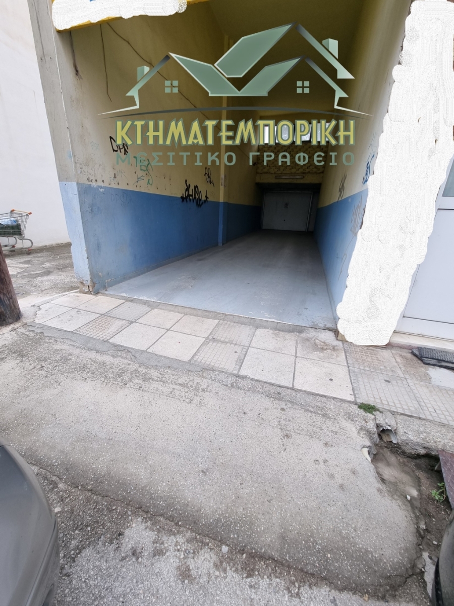 (For Sale) Other Properties Underground Parking || Kozani/Ptolemaida - 700 Sq.m, 155.000€ 