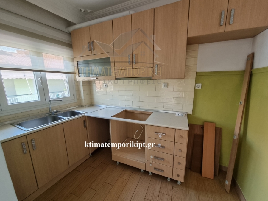 (For Rent) Residential Apartment || Kozani/Ptolemaida - 75 Sq.m, 2 Bedrooms, 250€ 