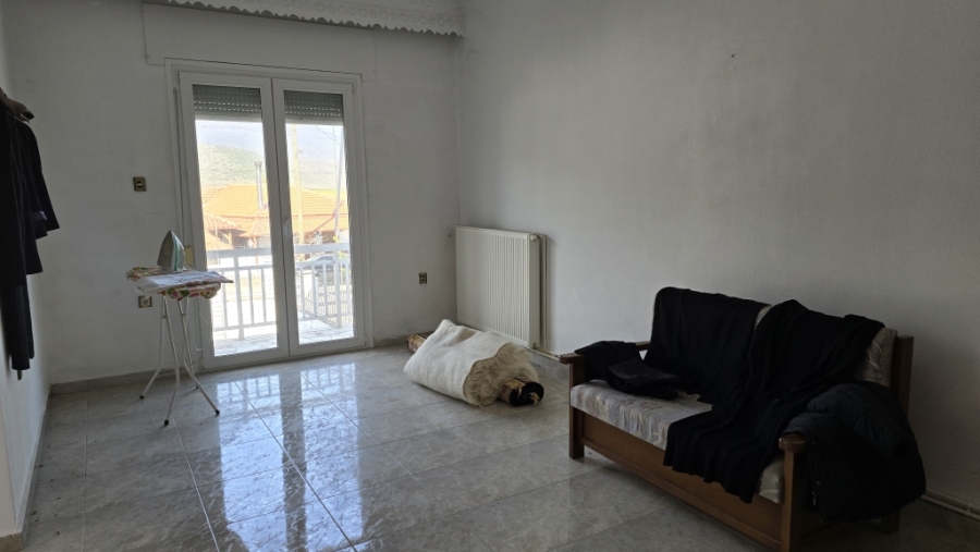 (For Sale) Residential  || Kozani/Ptolemaida - 100 Sq.m, 2 Bedrooms, 65.000€ 