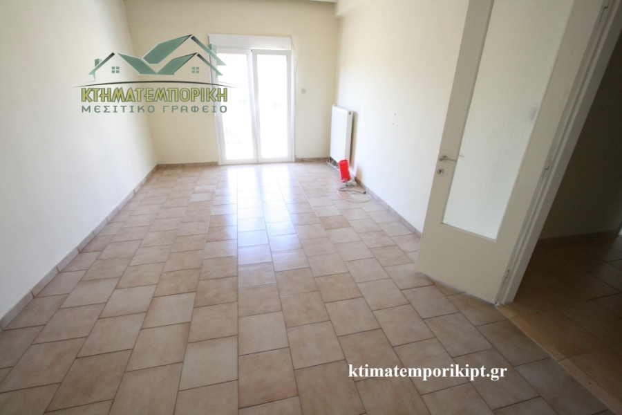 (Προς Ενοικίαση) Κατοικία Γκαρσονιέρα || Ν. Κοζάνης/Πτολεμαϊδα - 60 τ.μ, 1 Υ/Δ, 300€ 