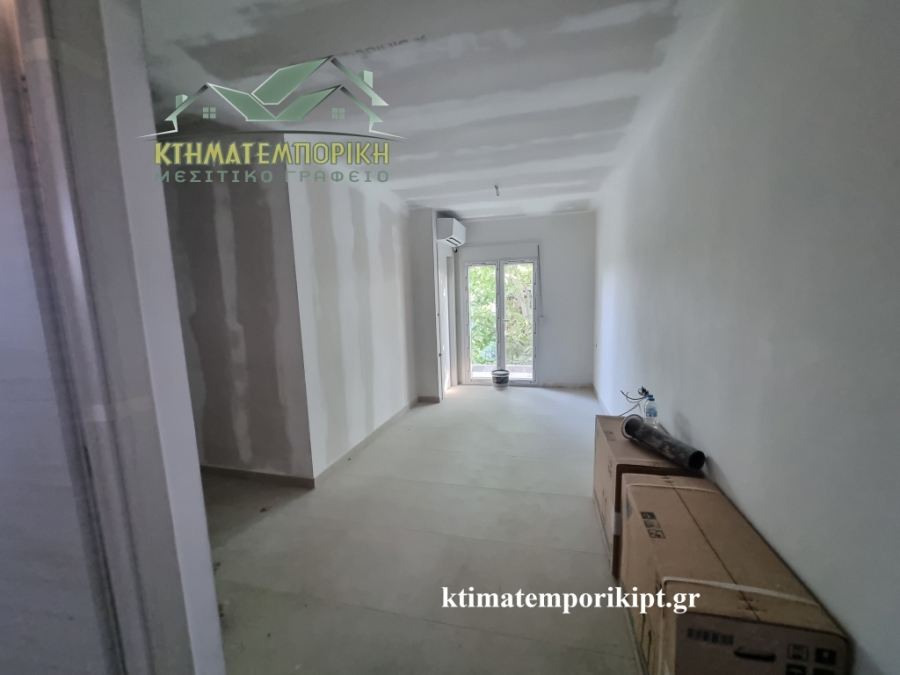 (Προς Ενοικίαση) Κατοικία Γκαρσονιέρα || Ν. Κοζάνης/Πτολεμαϊδα - 35 τ.μ, 1 Υ/Δ, 400€ 
