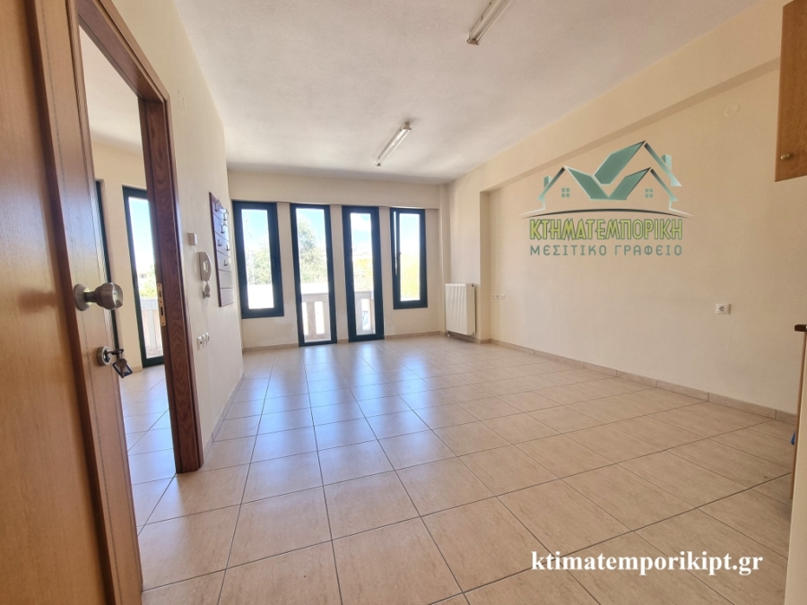 (For Rent) Commercial Office || Kozani/Ptolemaida - 65 Sq.m, 300€ 