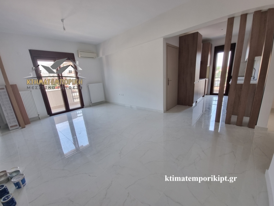 (For Rent) Residential Apartment || Kozani/Ptolemaida - 100 Sq.m, 2 Bedrooms, 270€ 