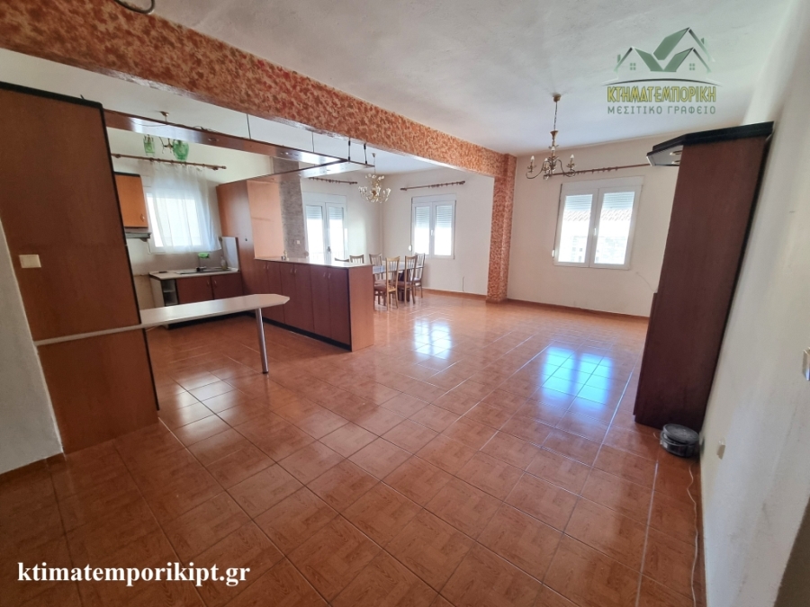 (For Rent) Residential Apartment || Kozani/Ptolemaida - 90 Sq.m, 2 Bedrooms, 380€ 