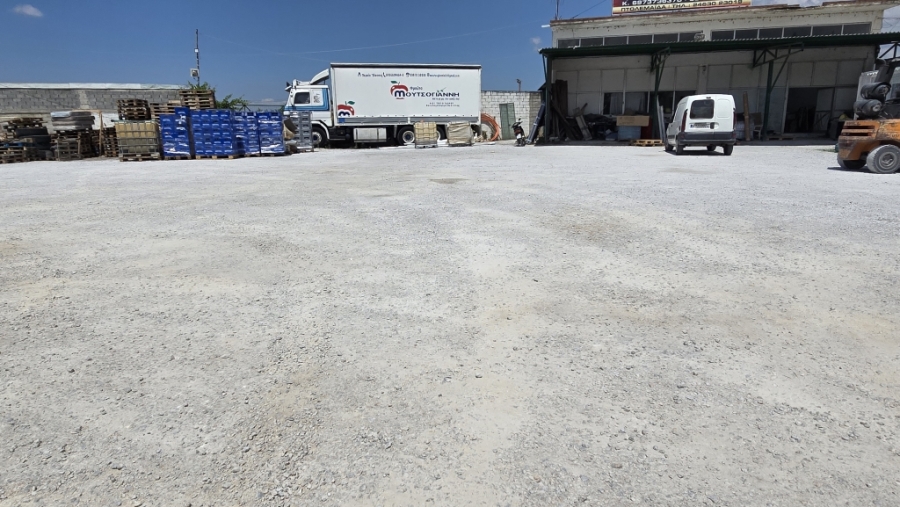 (For Rent) Commercial Retail Shop || Kozani/Ptolemaida - 60 Sq.m, 500€ 